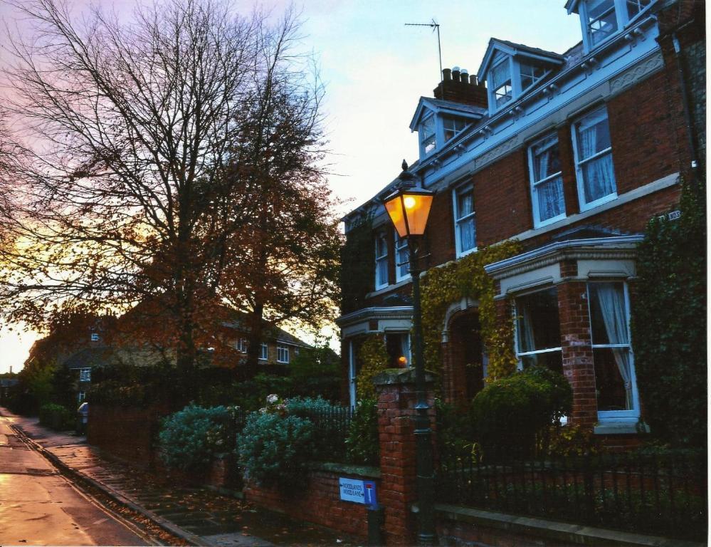 ベバリー Number One Bed & Breakfast エクステリア 写真